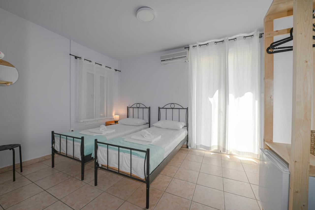 Hermes Rooms Tinos Екстер'єр фото